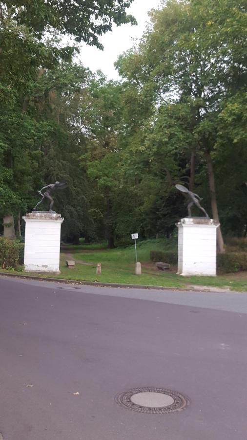 פוטבוס Ferienwohnung "Am Fechtertor- Eingang Zum Schlosspark" מראה חיצוני תמונה