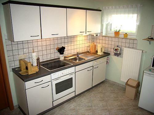 פוטבוס Ferienwohnung "Am Fechtertor- Eingang Zum Schlosspark" מראה חיצוני תמונה
